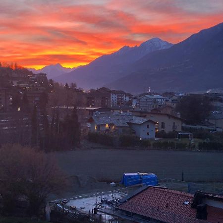 Apartament Attico Chez Renee Aosta Zewnętrze zdjęcie